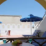 Stella Guest house Karterados (Santorini)