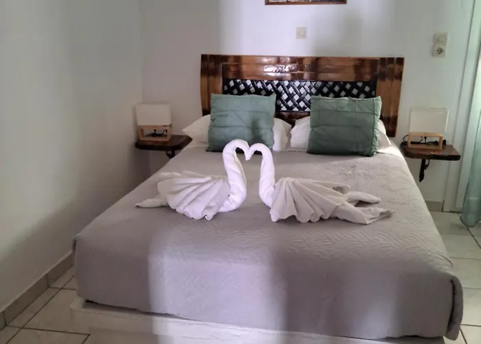 Stella Guest house Karterados (Santorini)