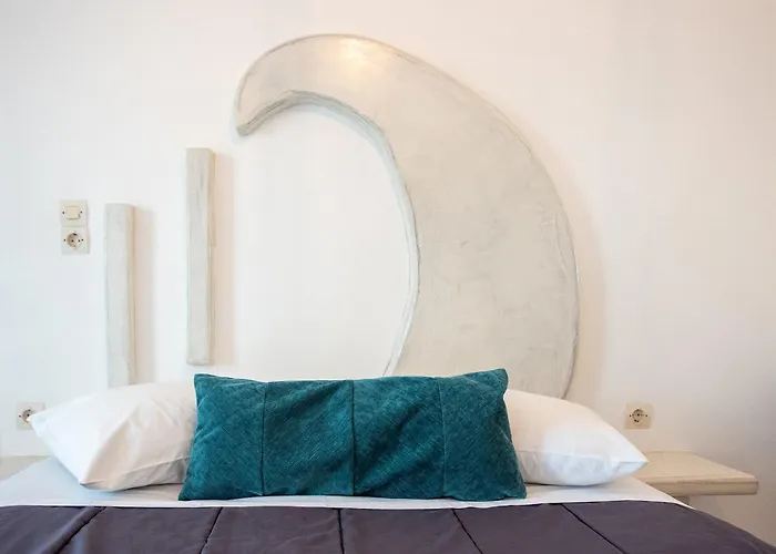 Stella 3* Karterados (Santorini)